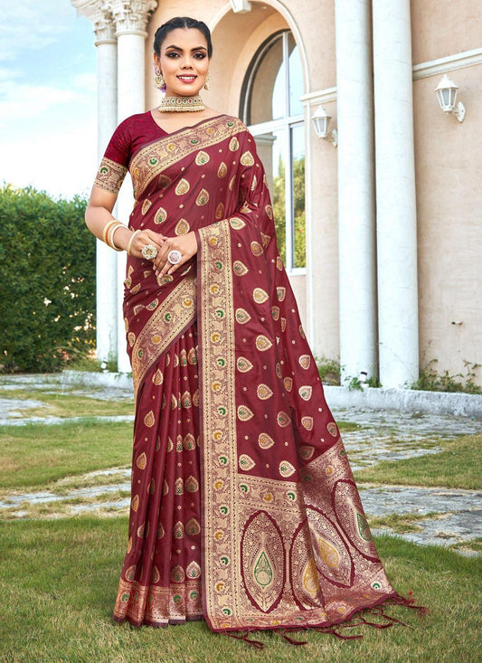 Royal Elegance Pure Silk Saree SR 1-1702 - D2i World